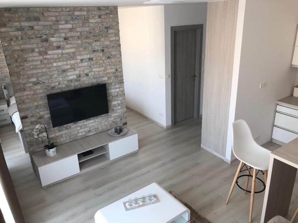 Urban Residence C707, Free Garage Parking Bratislava Extérieur photo